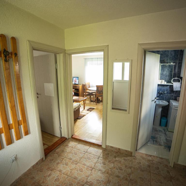 Guest House Višnja - One-Bedroom Apartment - 9