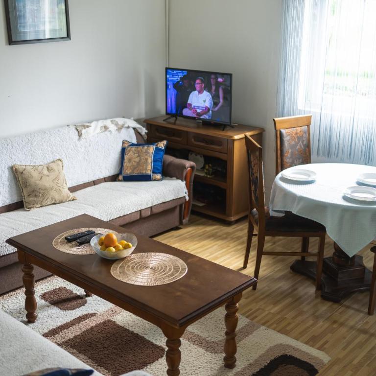 Guest House Višnja - One-Bedroom Apartment - 8