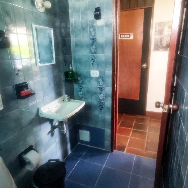 Finca Turistica Rural El Descanso, privada Restrepo, Meta - Colombia - Casa de 3 dormitorios - 15