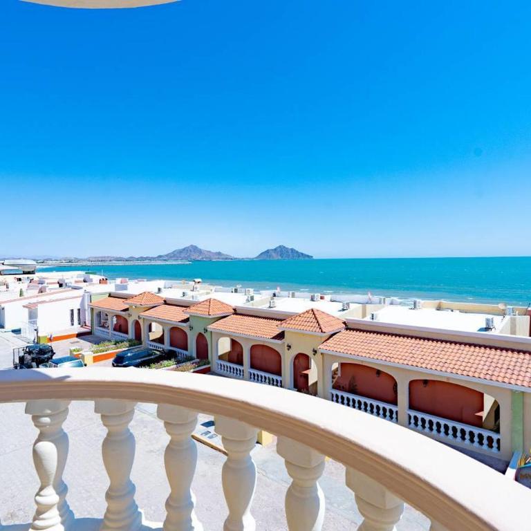 Amazing Beach View with WiFi - Jerry`s condo #5 - Casa - 3