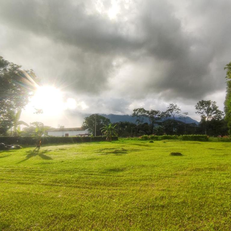 Finca Turistica Rural El Descanso, privada Restrepo, Meta - Colombia - Casa de 3 dormitorios - 85