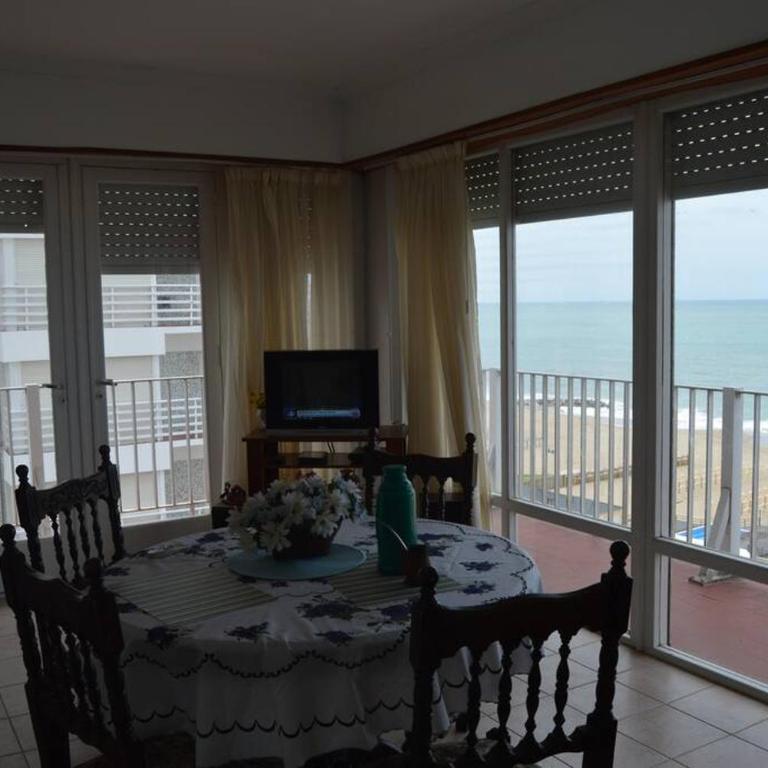 Peatonal al Mar - Two-Bedroom Apartment - 4