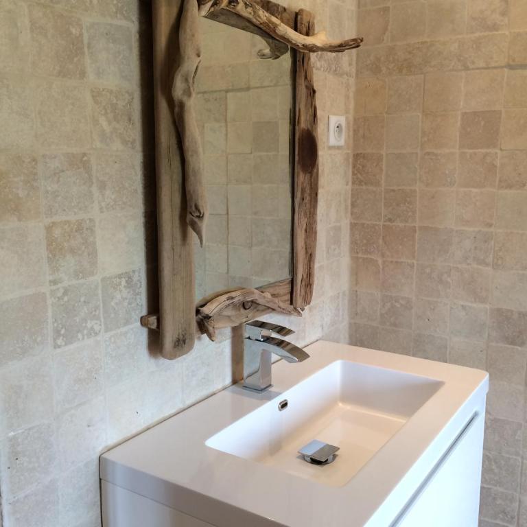 Manade des Baumelles - Quadruple Room with Private Bathroom - 1