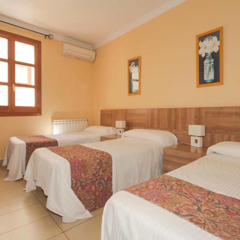 Hostal Costa Azul - Triple Room - 10