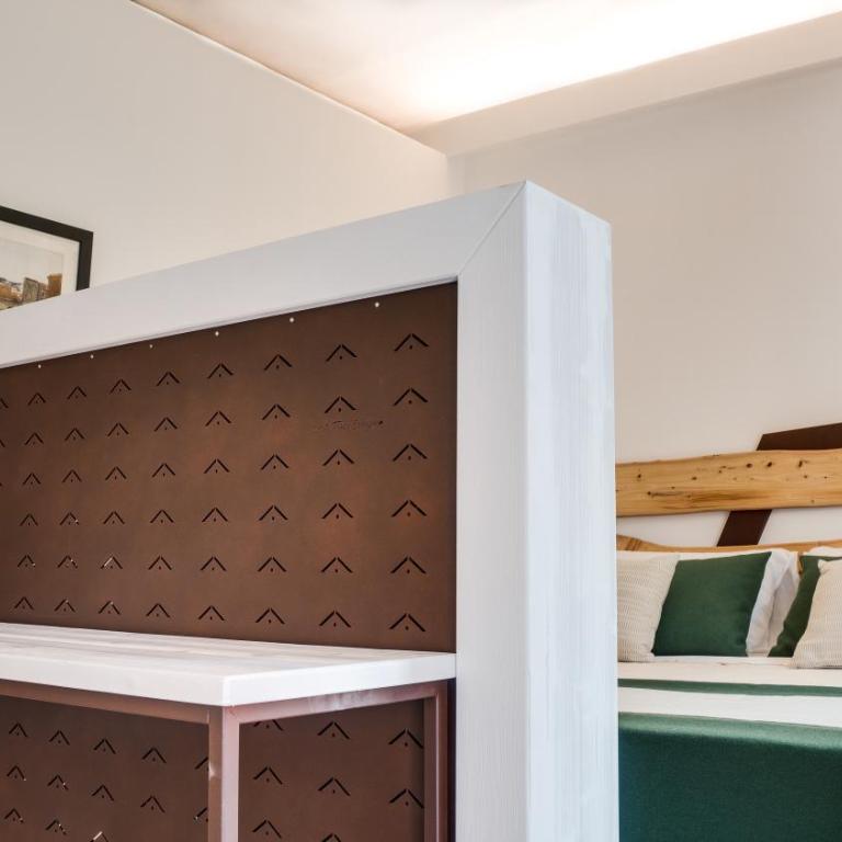 Kalista - Deluxe Double Room with Balcony - 12