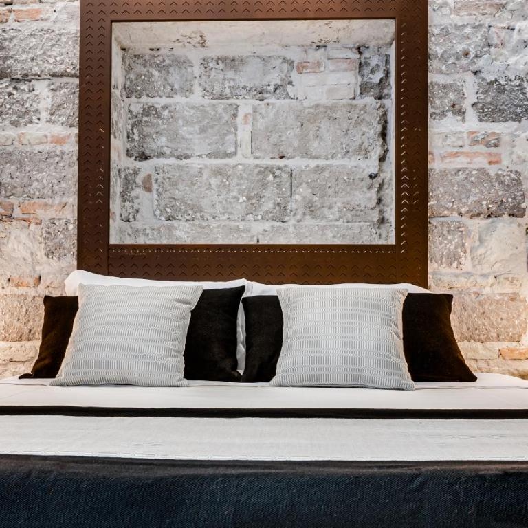 Kalista - Double Room - 12