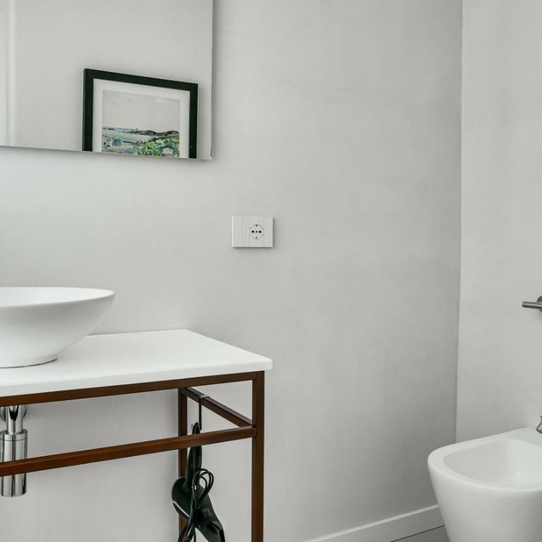 Kalista - Suite with Hot Tub - 20