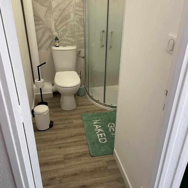 Studio rénové + loggia 5 mn des thermes / c.ville - La Case à Jo - Appartement 1 Chambre - 17