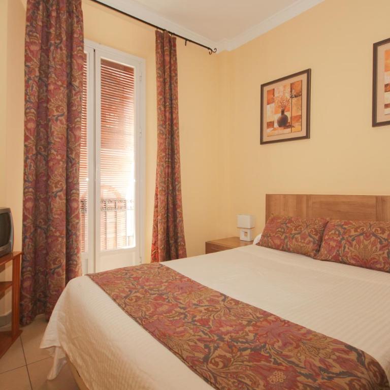 Hostal Costa Azul - Double or Twin Room - 28