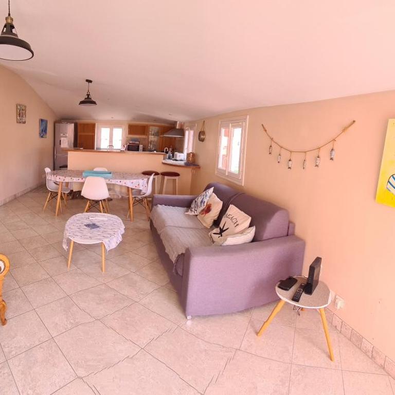 La tropezienne, Duplex 73 m2, 100 m du port, climatisation, grande terrasse - Apartment mit 3 Schlafzimmern - 21