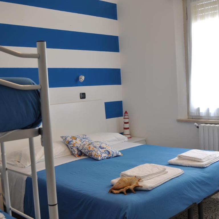 Hotel Susy - Bakery & Gluten Free Home Made - direttamente su viale Dante a due passi dal mare - Standard Quadruple Room - 7