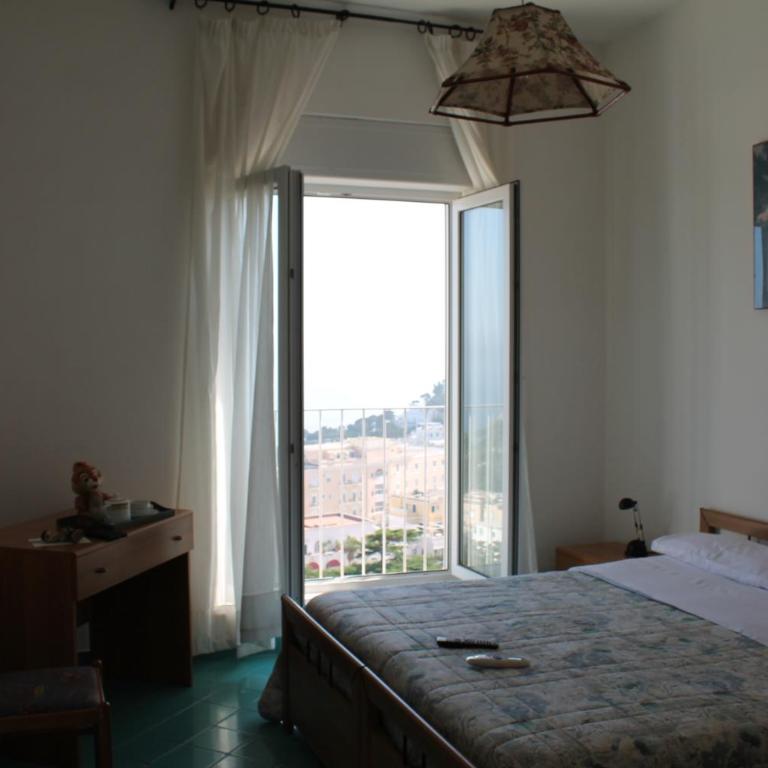 Hotel Esperia - Camera Matrimoniale Classic con Vista Mare - 2