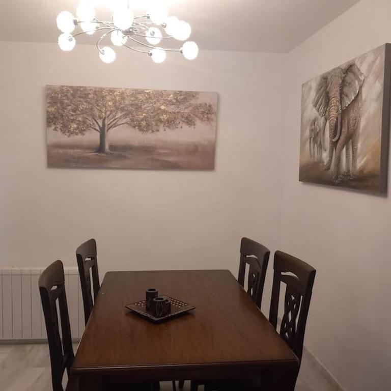 Apartamento a dos minutos del centro de Sanlúcar. - Apartamento de 2 dormitorios - 28