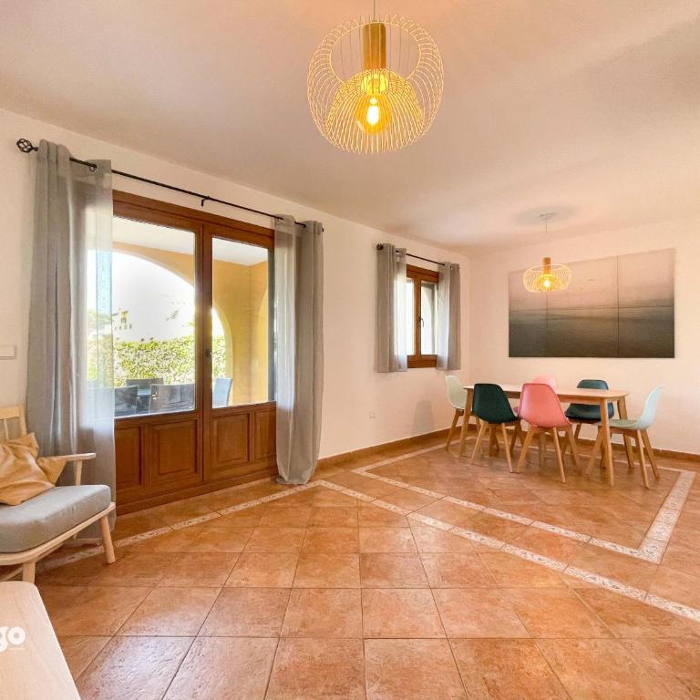 (WAR002) Town House with Garden and Pool Access - Casa Unifamiliar de 3 dormitorios - 25