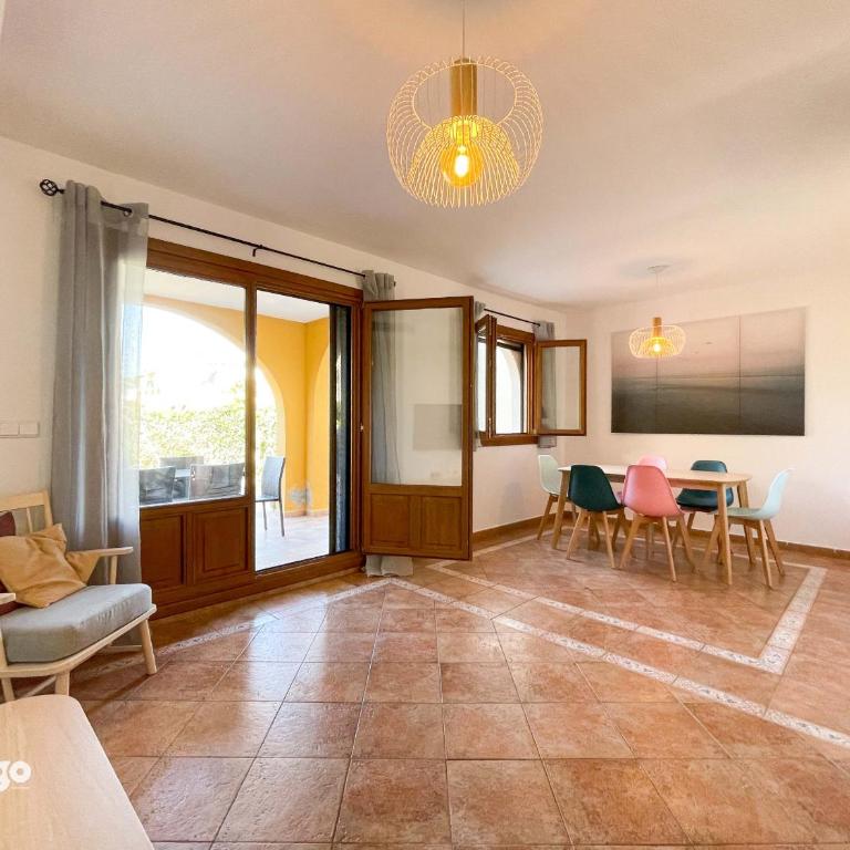 (WAR002) Town House with Garden and Pool Access - Casa Unifamiliar de 3 dormitorios - 28
