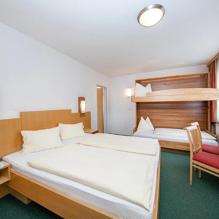 Gästehaus Rudolfo - Familienzimmer - 1