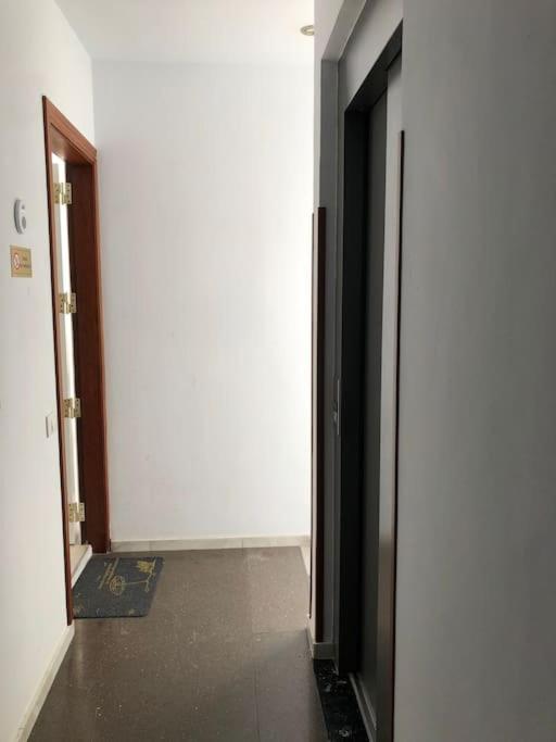 MODERN COMFORT RENOVATED CANTERAS - One-Bedroom Apartment - 35