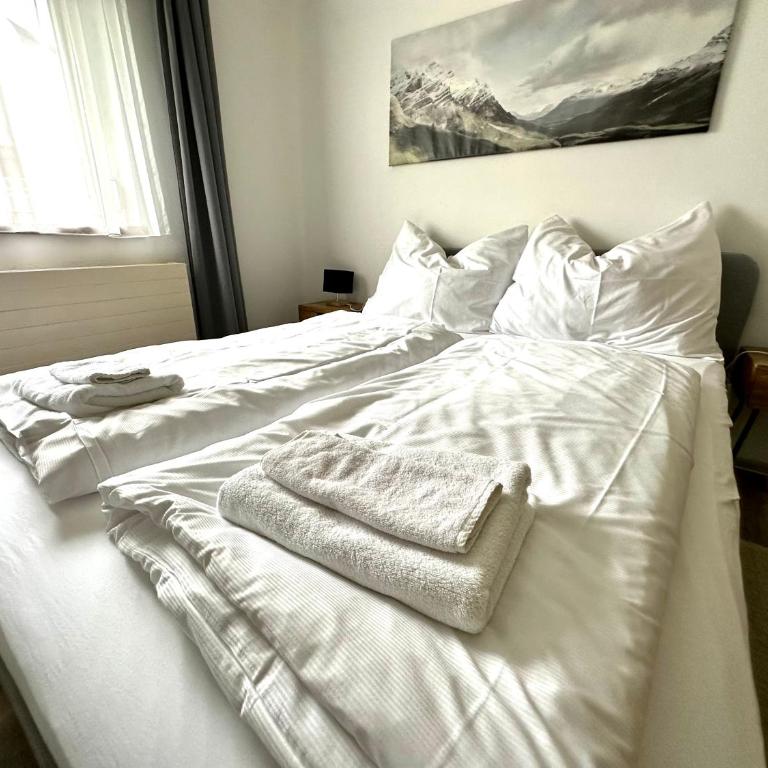 SmartRooms24 - Standard Zimmer mit Queensize-Bett - 8