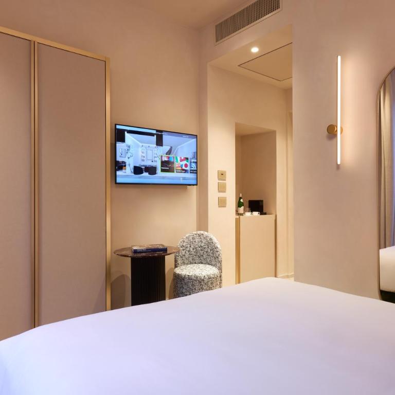 Borghese Contemporary Hotel - Camera Matrimoniale Premium - 1