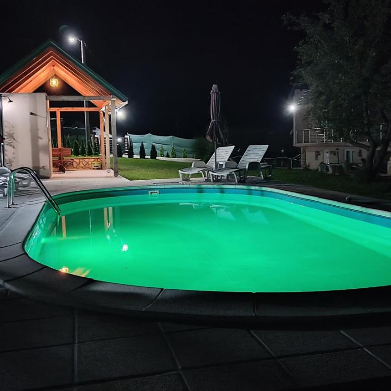 Green Oasis Apartment - Vila sa Sopstvenim Bazenom - 56