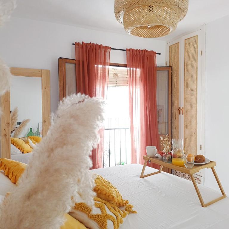 Las Pizarrillas: tu hogar en este blanco pueblo - Casa de 3 dormitorios - 4