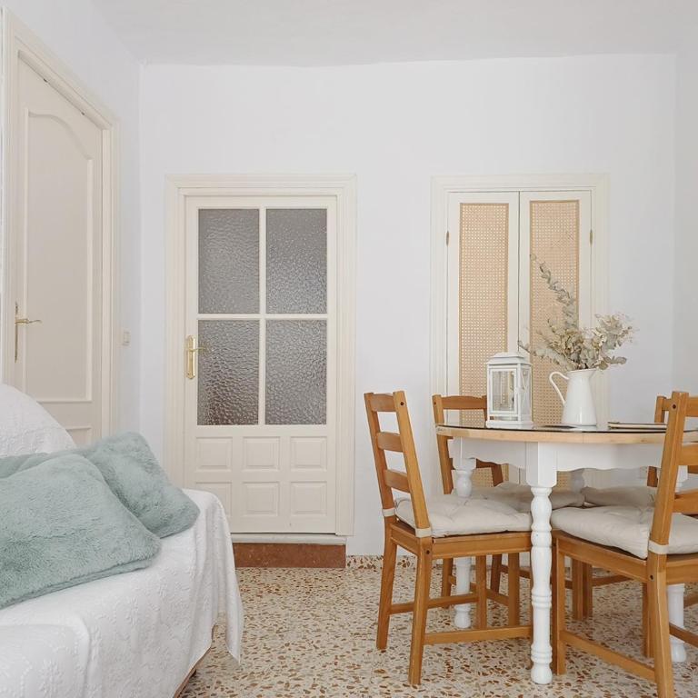 Las Pizarrillas: tu hogar en este blanco pueblo - Casa de 3 dormitorios - 20