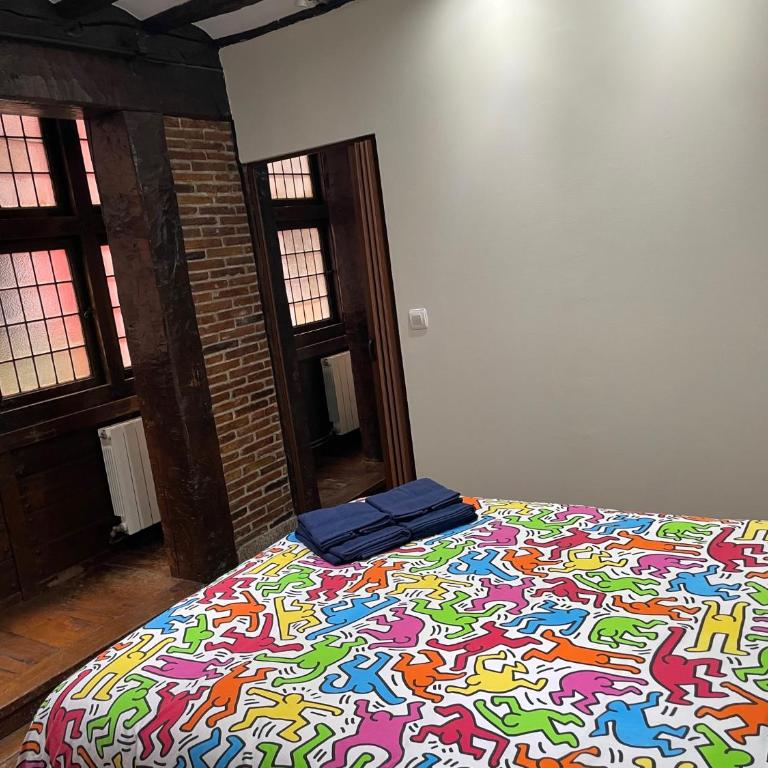 Old Town Palace (Casco Viejo Bilbao) EBI01877 - Apartamento de 3 dormitorios - 13