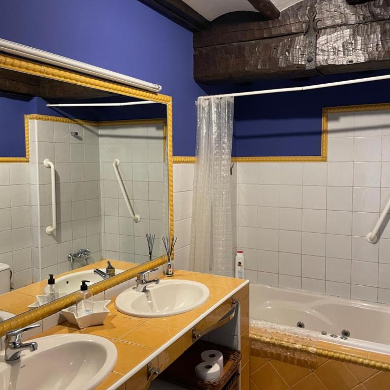 Old Town Palace (Casco Viejo Bilbao) EBI01877 - Apartamento de 3 dormitorios - 8