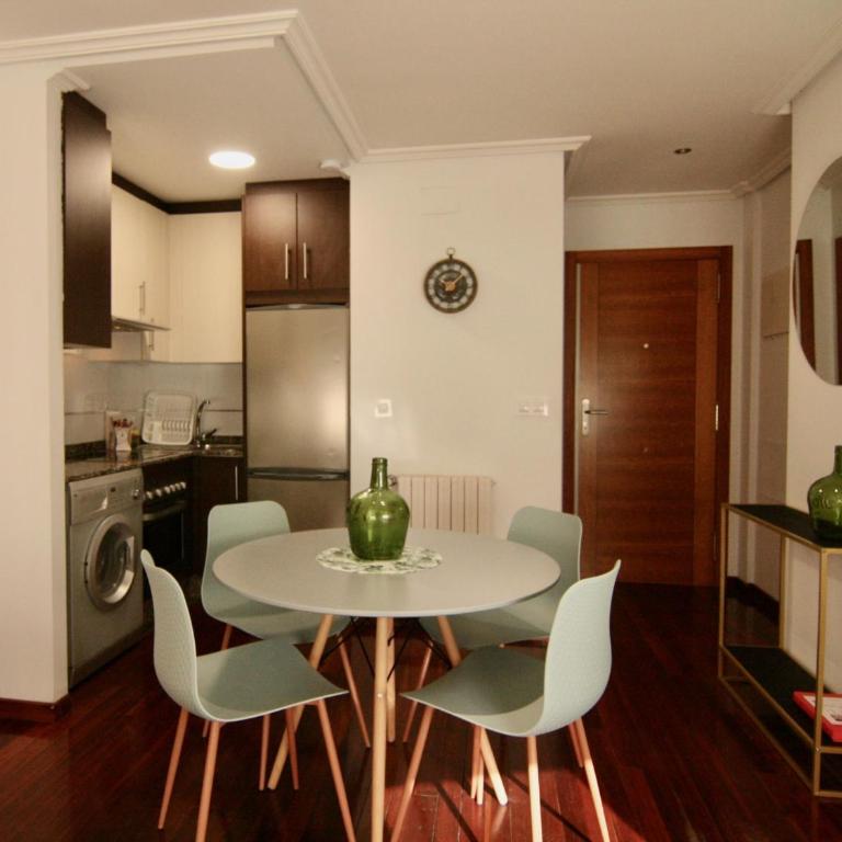 1E.Tranquilo y soleado en la Plaza de las Mercedes - Apartamento de 1 dormitorio - 12