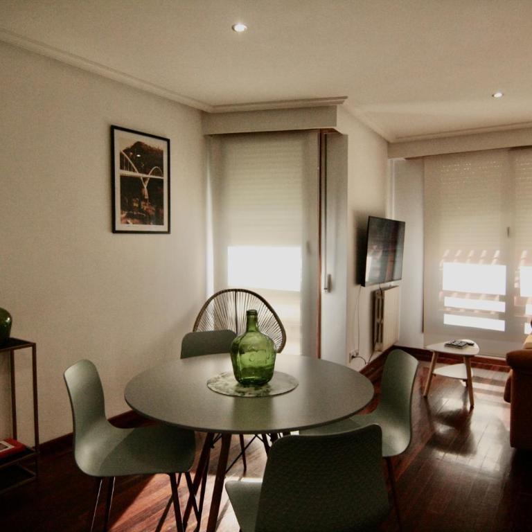 1E.Tranquilo y soleado en la Plaza de las Mercedes - Apartamento de 1 dormitorio - 18