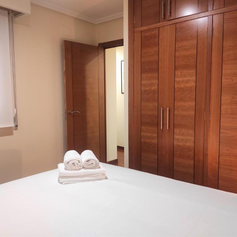 2A. Dos dormitorios y balcones en el casco viejo. - Apartamento de 2 dormitorios - 14