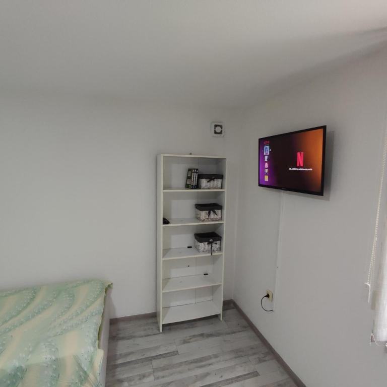 Apartment Neo - Two-Bedroom Apartment - 2