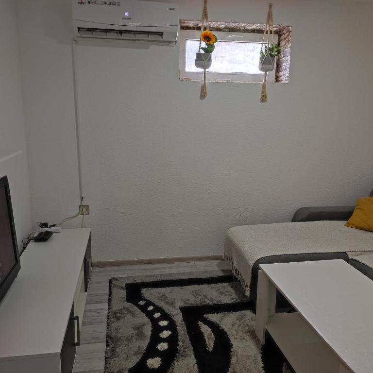 Apartment Neo - Two-Bedroom Apartment - 24
