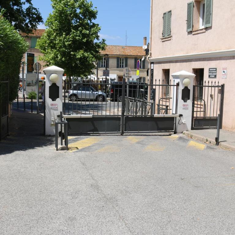Appartement Saint Antoine - Centre Ville - Appartement 2 Chambres - 22