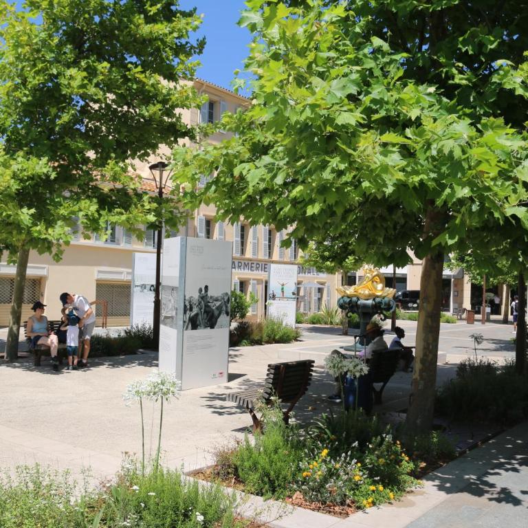 Appartement Saint Antoine - Centre Ville - Appartement 2 Chambres - 27