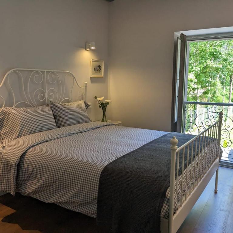 La casa del tren - Four-Bedroom House - 18