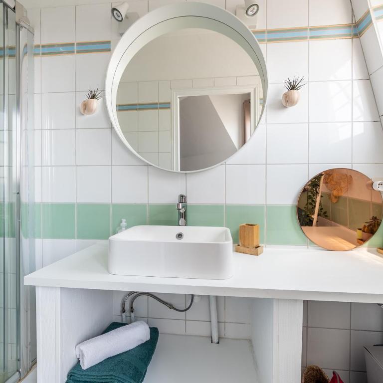 In front of The Sacre Cœur - 2 bedrooms with elevator - Appartement 2 Chambres - 21
