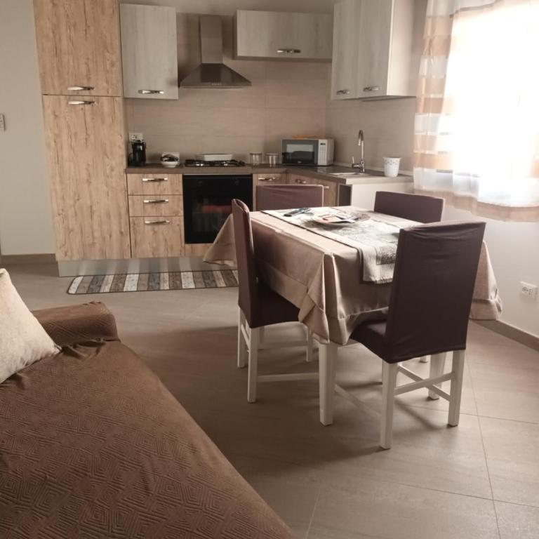 Appartamenti Petali Di Rosa - Casa con 2 Camere da Letto - 22