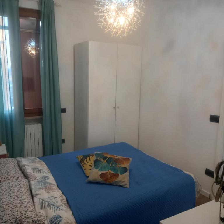 Arena in fiera - Three-Bedroom Apartment with Balcony - 13