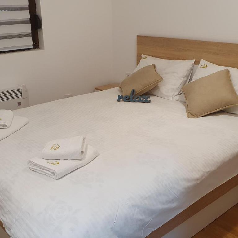 Cari Zlatibora 1 - Apartman sa 1 Spavaćom Sobom - 18
