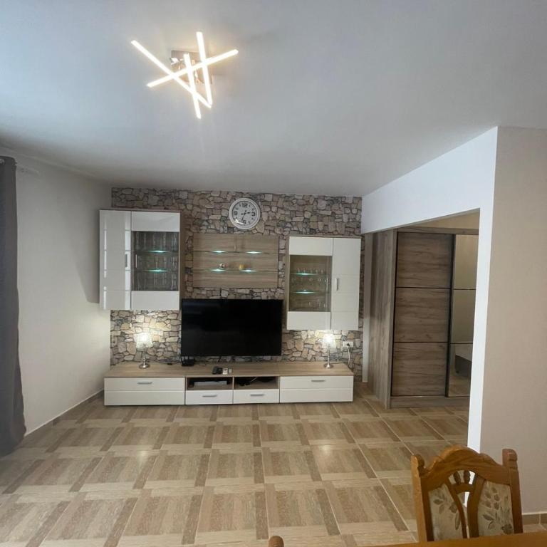 Apartmani Nina - Apartman sa 1 Spavaćom Sobom - 1