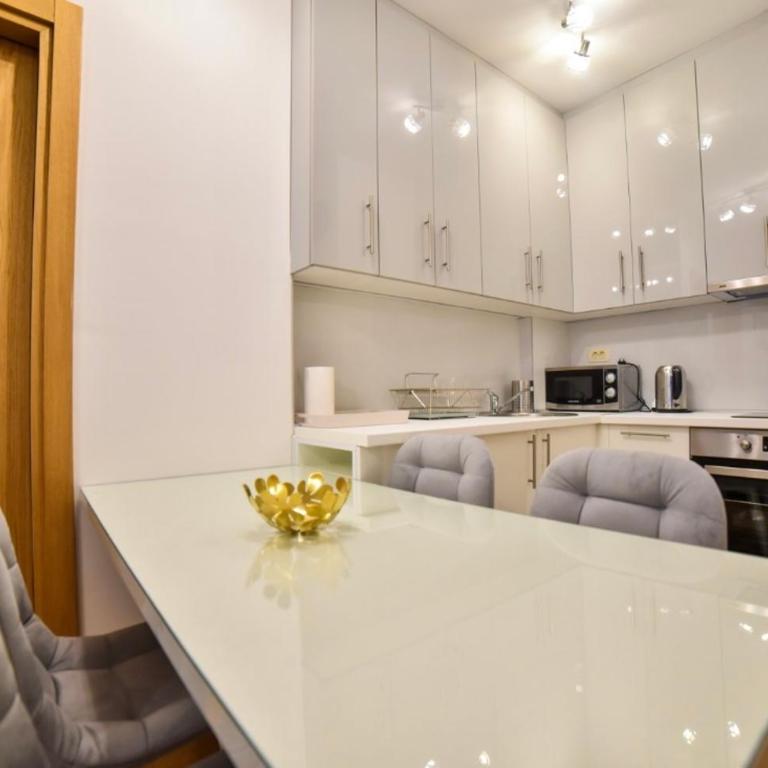 Lana lux - Apartman sa 2 Spavaće Sobe - 8