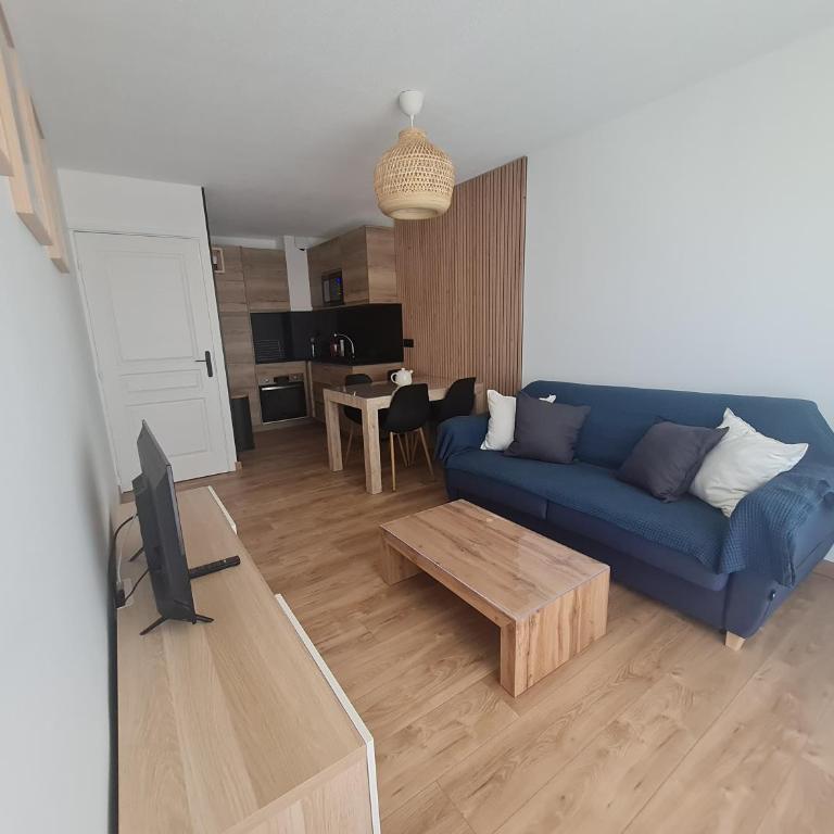 Charmant 2 pièces centre station - One-Bedroom Apartment - 1
