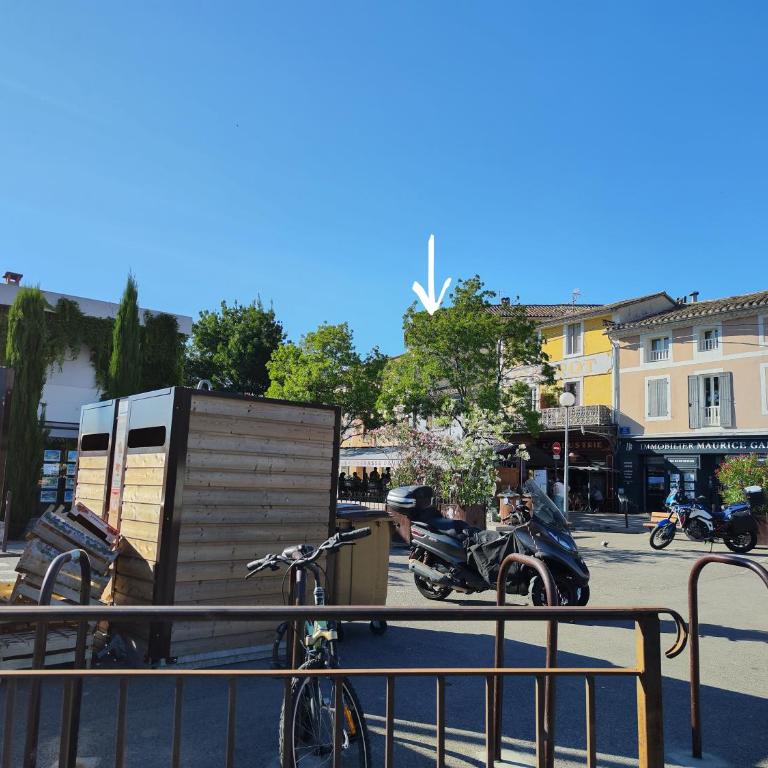 Appartement de Charme L'Isle-sur-la-Sorgue sur la Sorgues - Appartamento con 2 Camere da Letto - 30