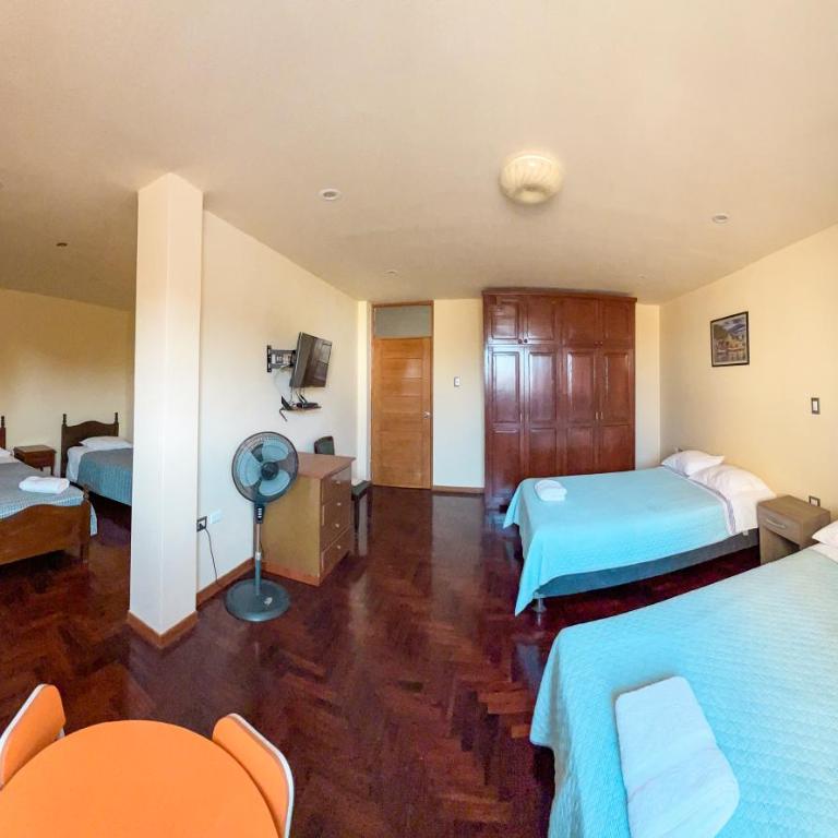 Casa Huéspedes Pimentel - Habitación Familiar - 1