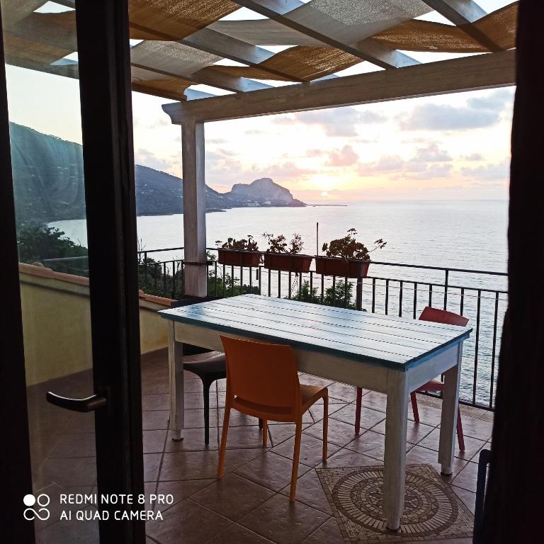 FraMavi - Monolocale con Vista Mare - 1
