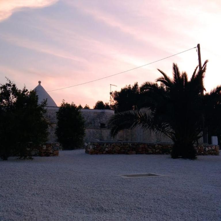 Trullo Bianco Ulivo - Two-Bedroom House - 8