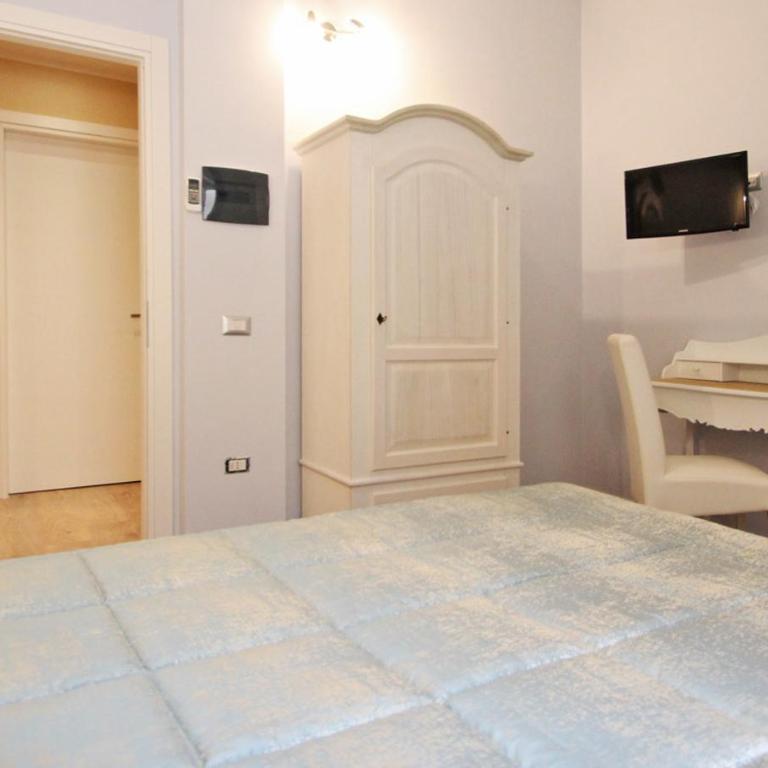 All'Operetta di Cagliari - Deluxe Double or Twin Room - 10