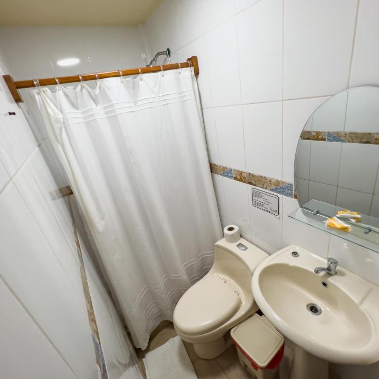 Casa Huéspedes Pimentel - Habitación Doble Deluxe - 2 camas - 1