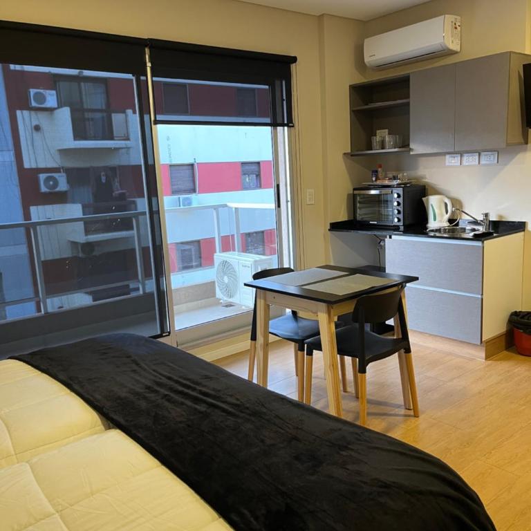 1-6 Monoambiente capital, amplio, luminoso y acogedor - Apartamento de 1 dormitorio - 37